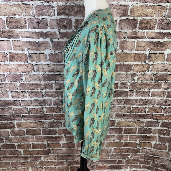 Bit & Bridle Women Teal Feather Print Pintuck Boho Blouse Top X-Large Cow Girl - Picture 4 of 13